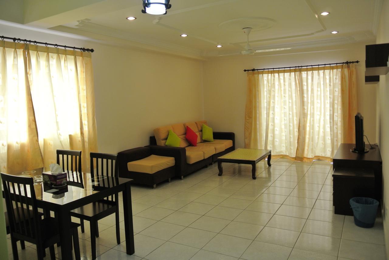 Plaza Melaka Raya Apartment Dış mekan fotoğraf