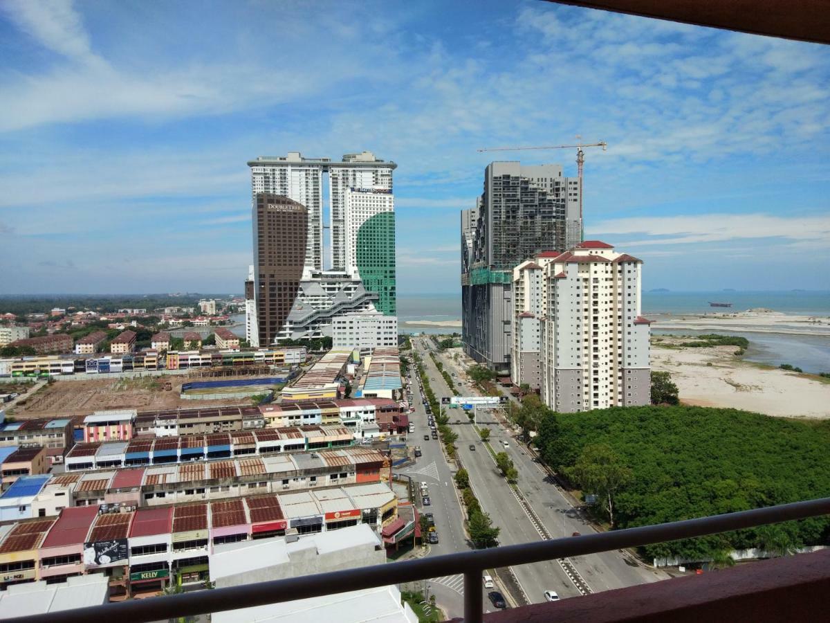 Plaza Melaka Raya Apartment Dış mekan fotoğraf